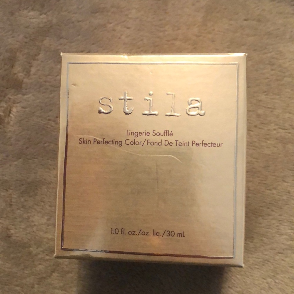 Stila Lingerie Soufflé